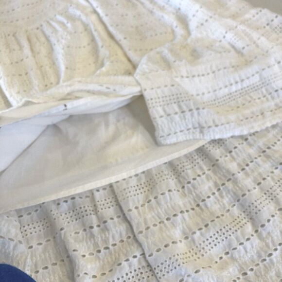 Dylan White Eyelet Cottage Core Flutter Sleeve Dress with Pockets Size Medium - Picture 12 of 12